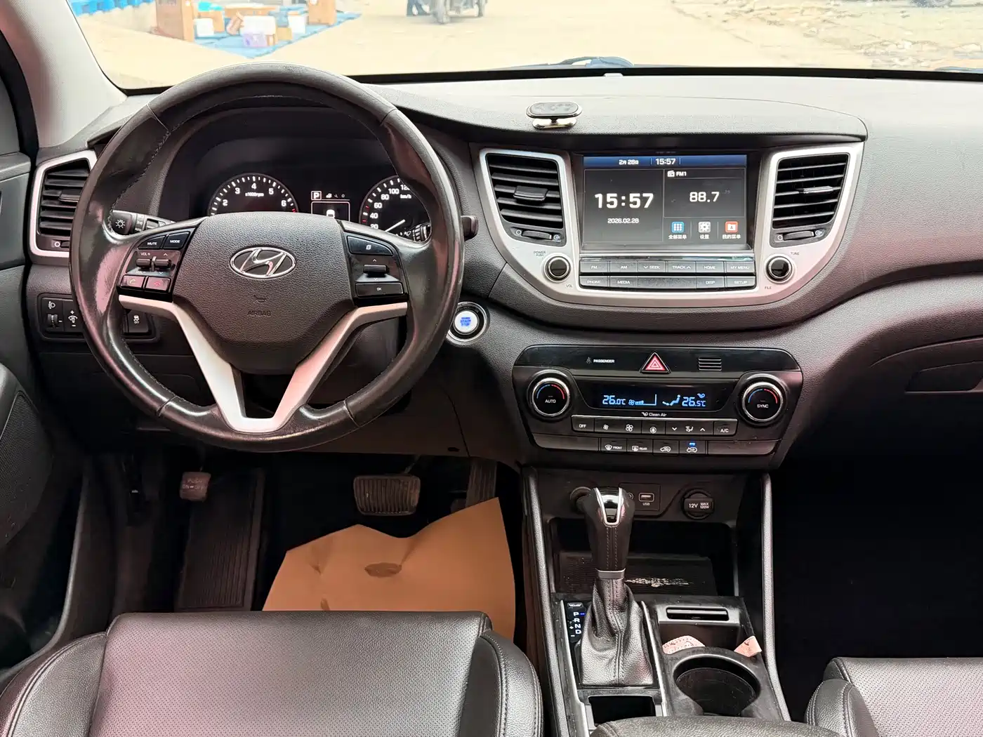 HYUNDAI TUCSON