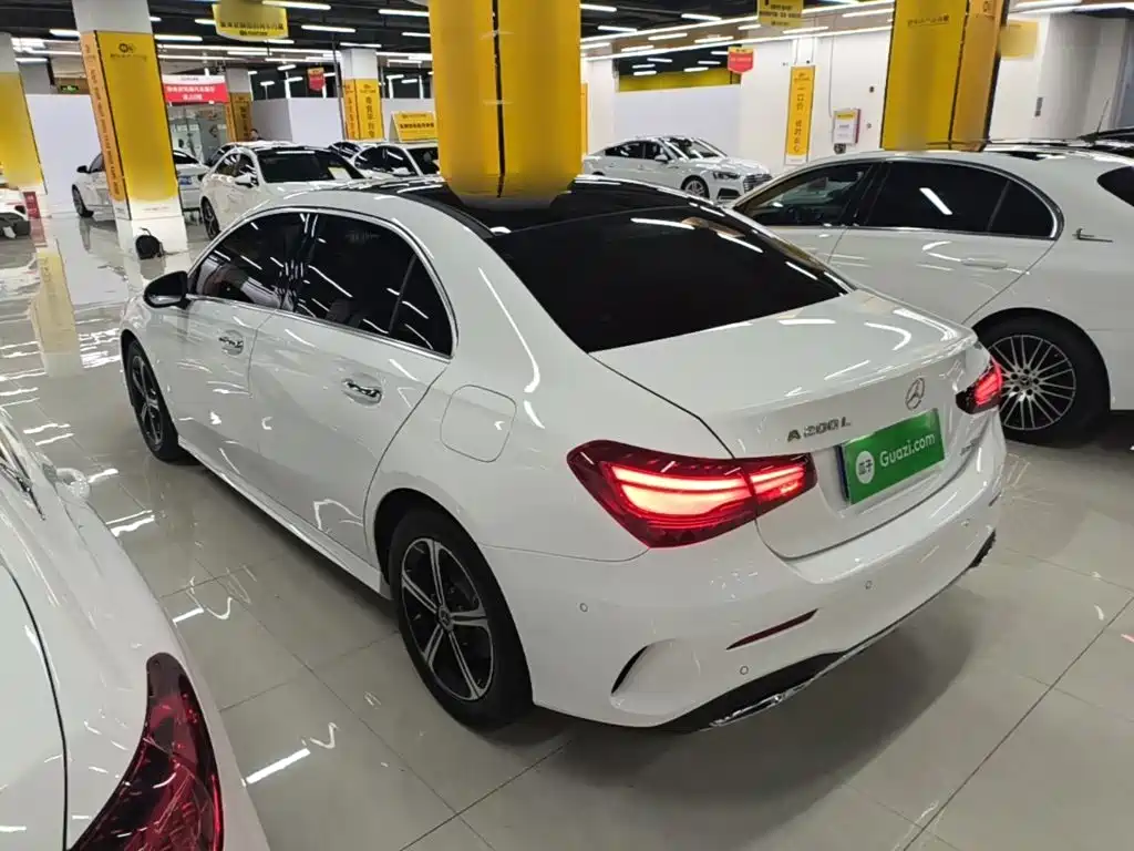 Mercedes-Benz A-Class 2026 2025 A 200 L Fashion Edition