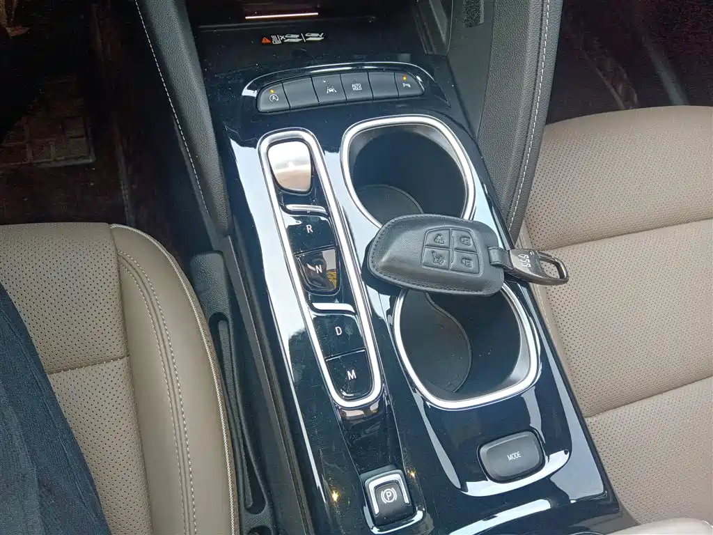 Buick Envision Plus 2023 Enclave Plus 652T 5-Seater Luxury фото 10