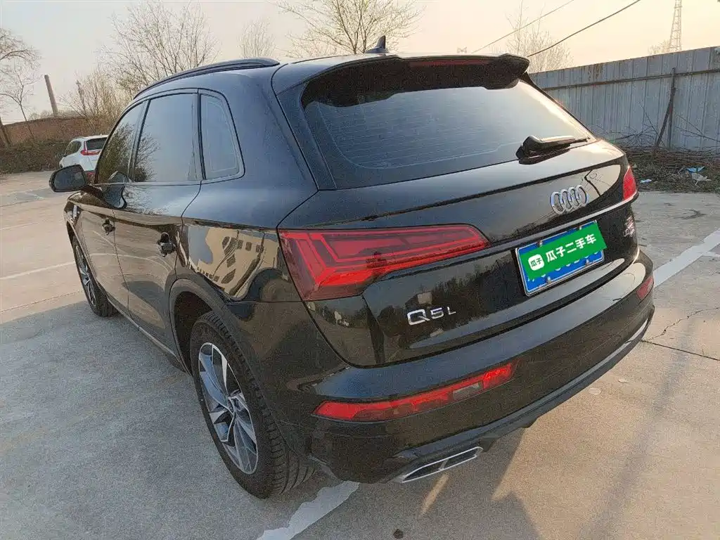 Audi Q5L 2024 Model 40 TFSI Luxury Dynamic фото 23
