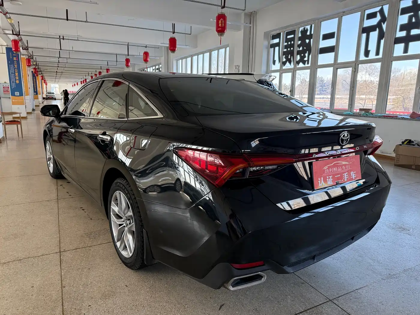 Toyota Avalon 2019 2.0L Luxury Edition (China VI) фото 9