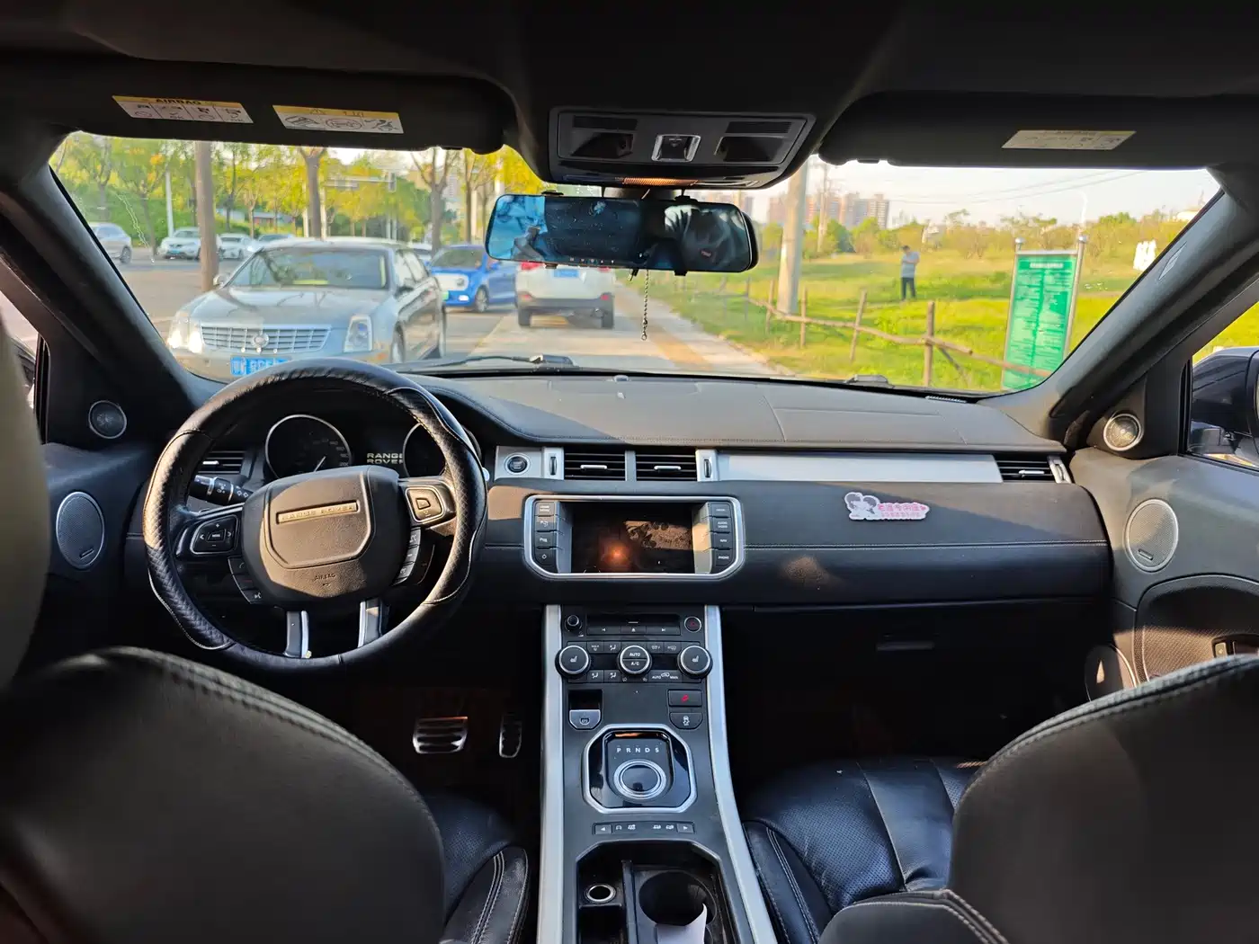 Фото 4 - Land Rover Range Rover Evoque (Import)