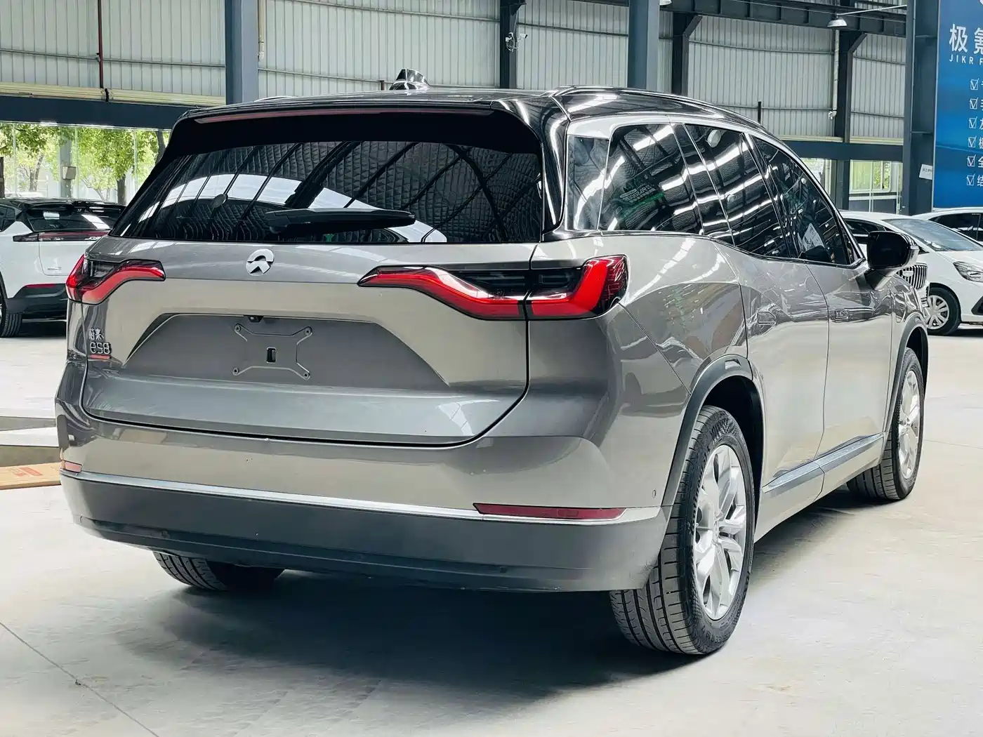 NIO ES8 2022 2020 580KM Signature Edition 7-Seater