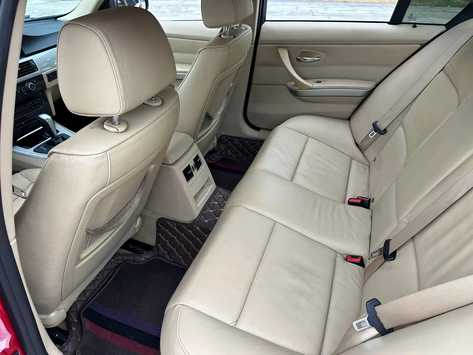 Photo 13 - BMW 3 Series