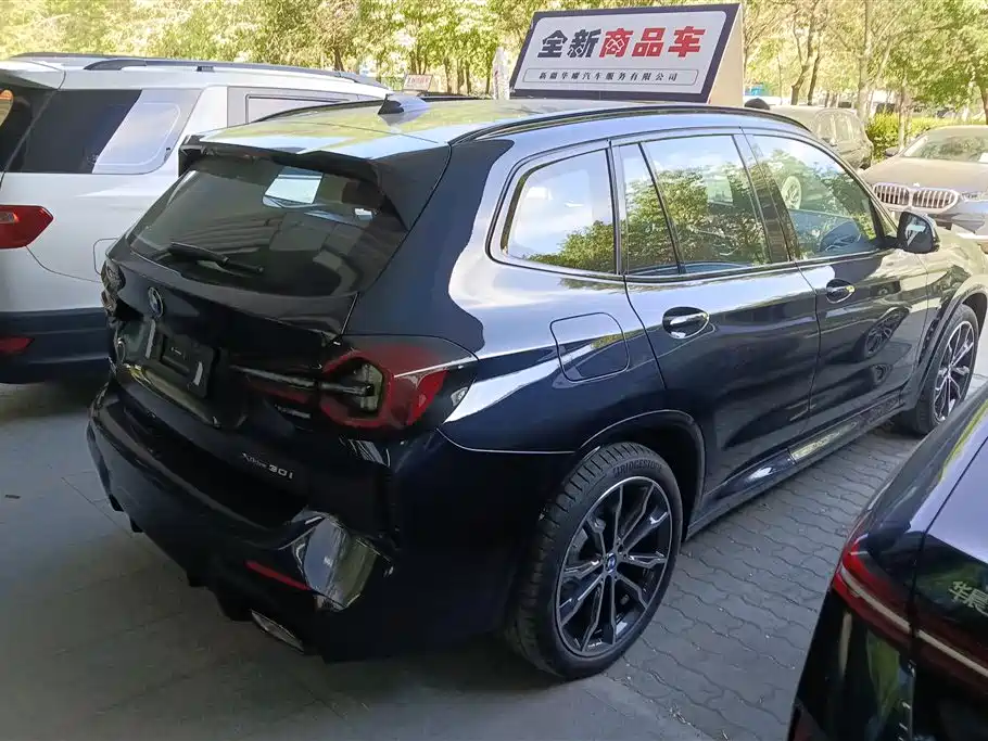BMW X3 2023 Facelift xDrive30i Leading M Night Package фото 3
