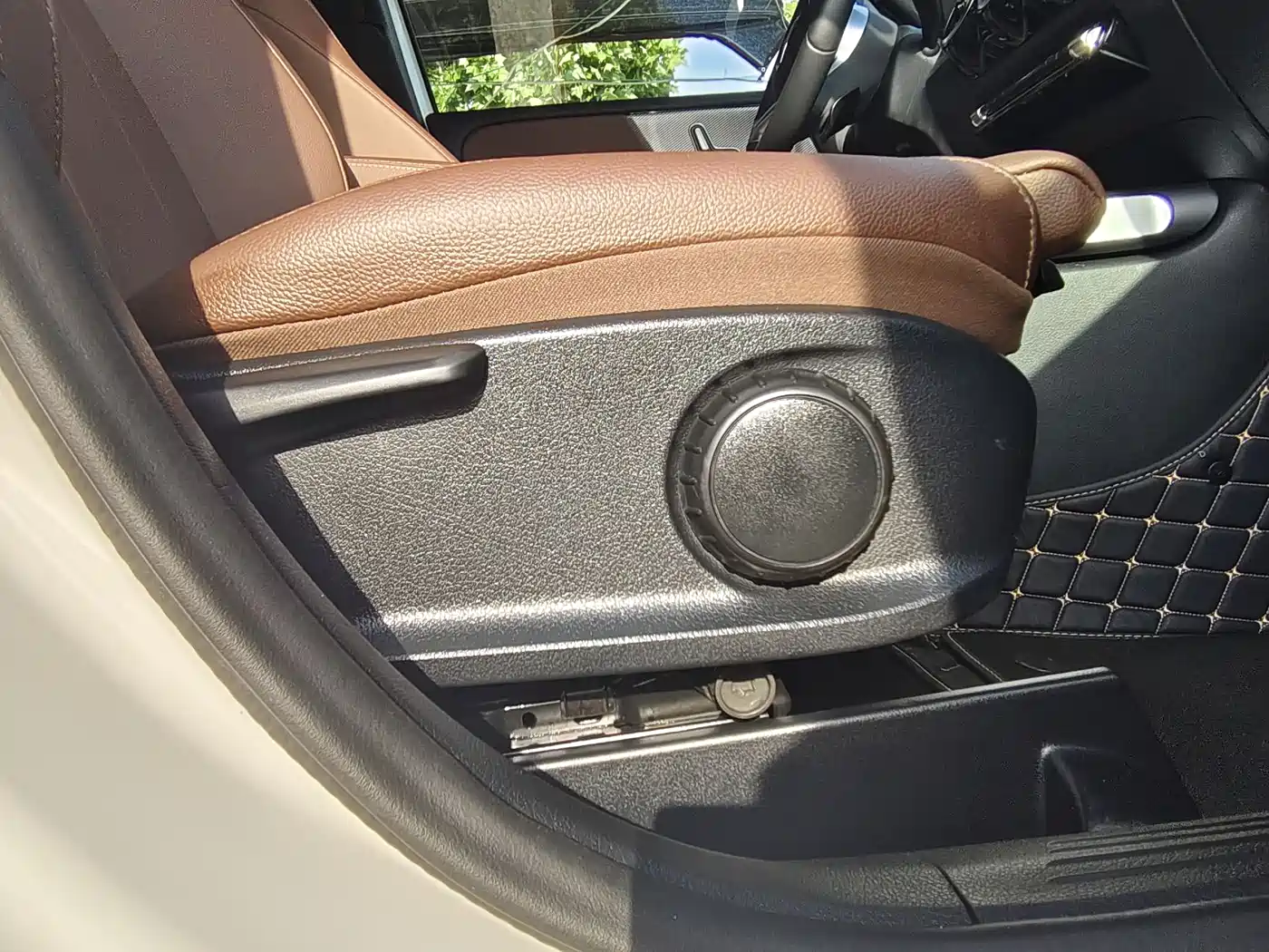 Mercedes-Benz GLB 2024 GLB 200 Fashion фото 12