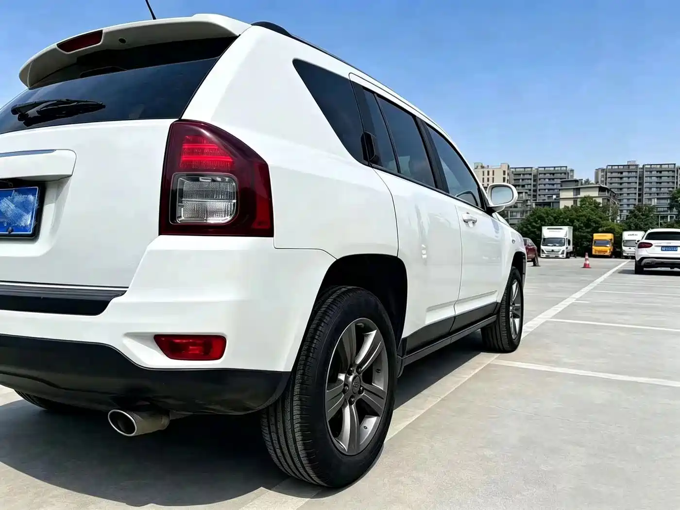 Jeep Compass (Import) 2015 2014 Facelift 2.4L 4WD Comfort Edition