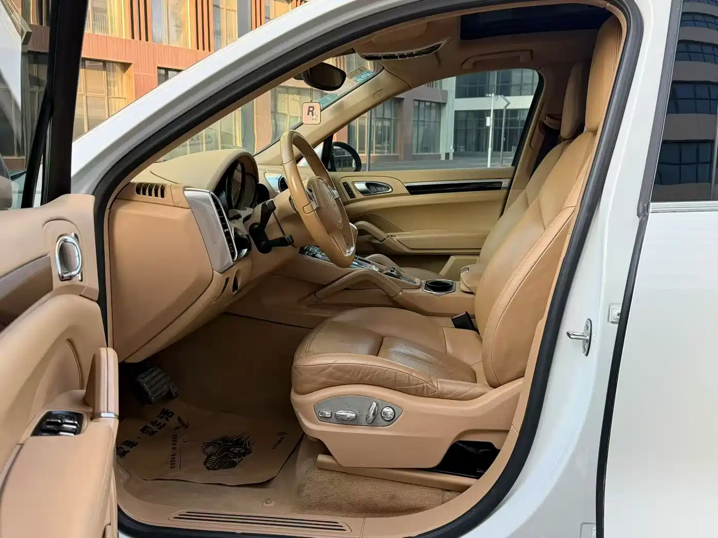 Porsche Cayenne 2011 Cayenne 3.0T фото 4