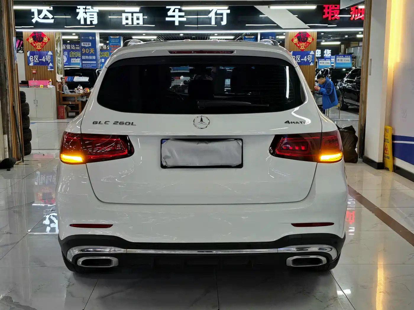 Mercedes-Benz GLC 2021 GLC 260 L 4MATIC Luxury фото 13