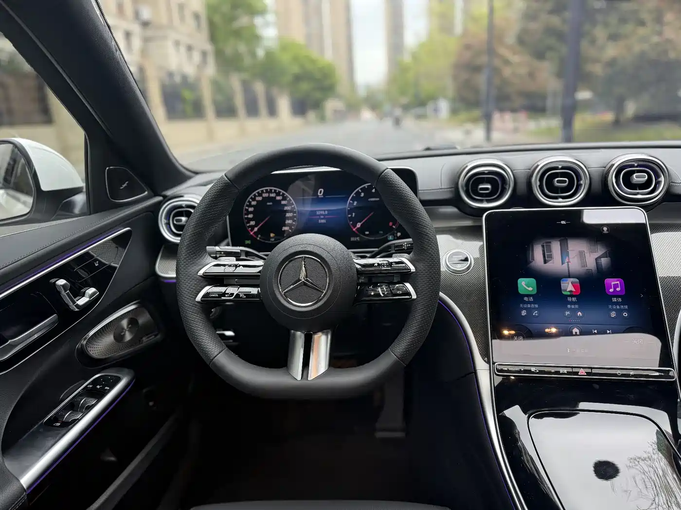 MERCEDES-BENZ C CLASS