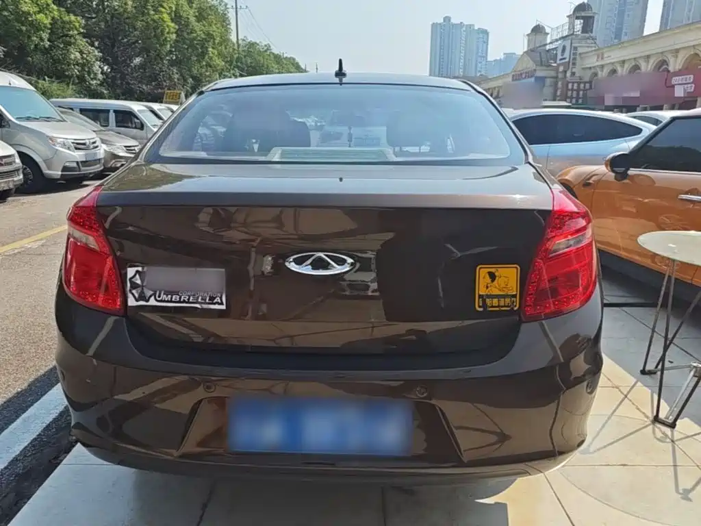Фото 6 - Chery E3