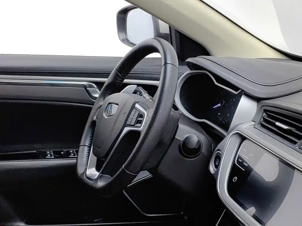 Photo 22 - Geely Emgrand GL