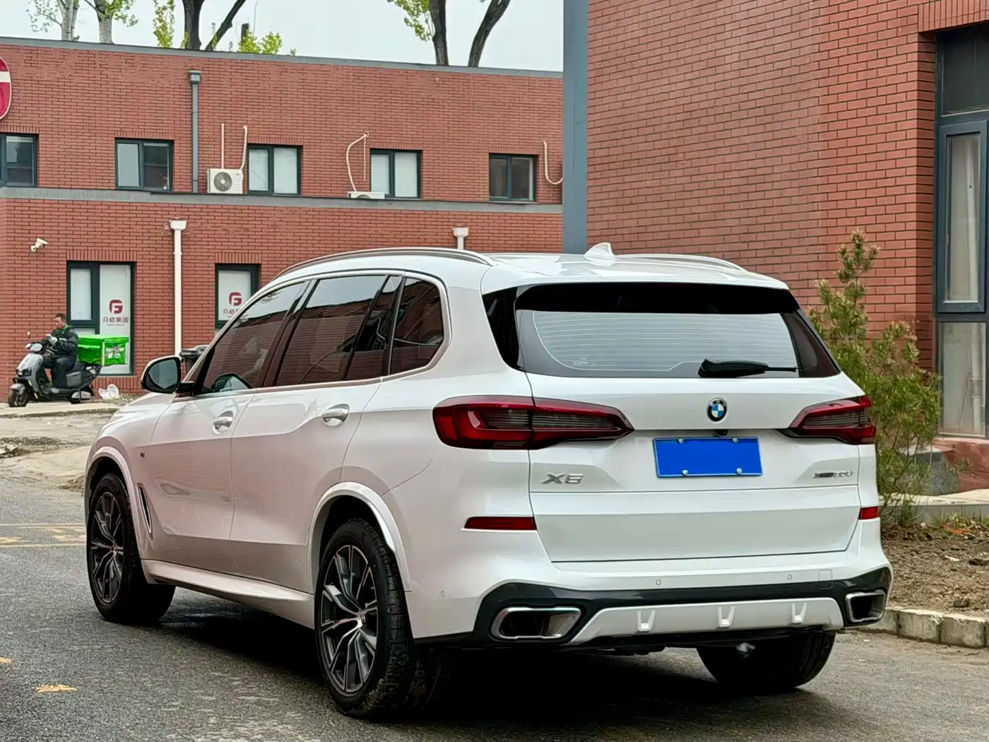 BMW X5