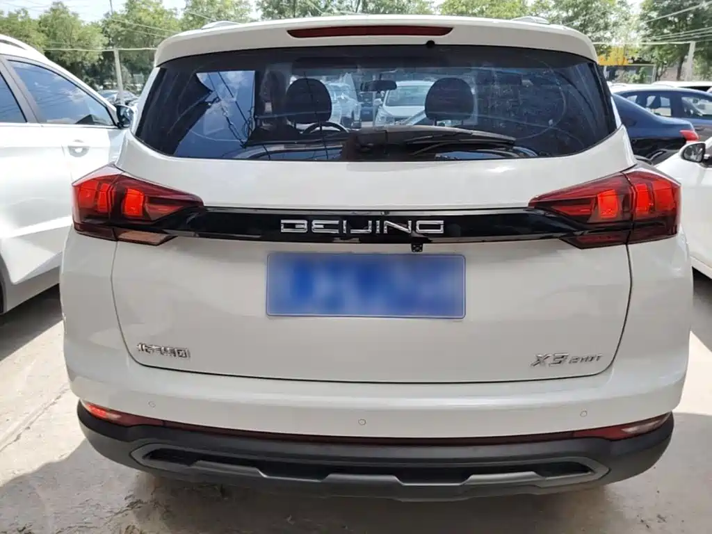 BAIC Beijing X3 2022 2021 1.5T Manual Glory
