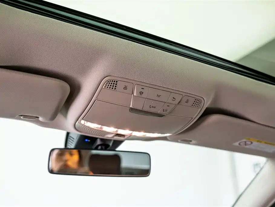 Mercedes-Benz E-Class 2023 E 300 L Fashion фото 23