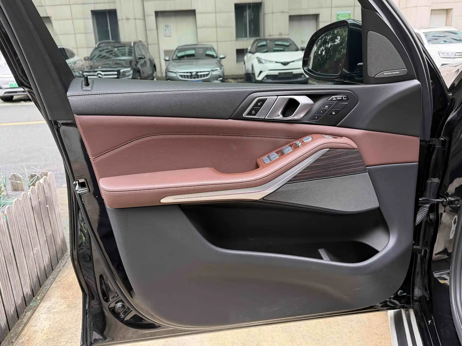 Фото 12 - BMW X7