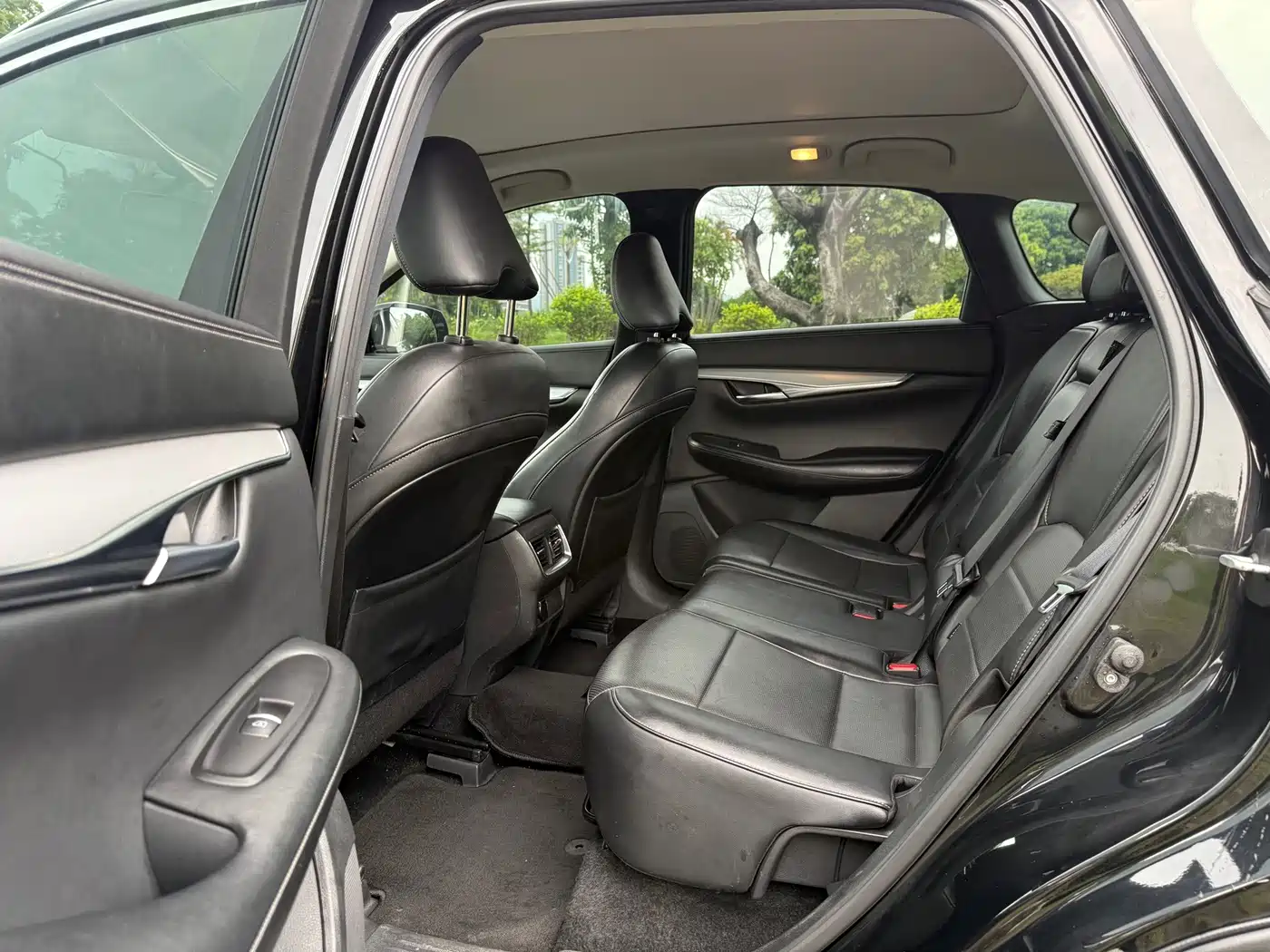 Infiniti QX50 2022 2022 2.0T FWD Navigator Edition