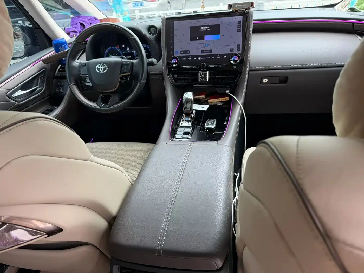 Toyota Alphard 2025 2025 Hybrid 2.5L Ultimate Gold Edition