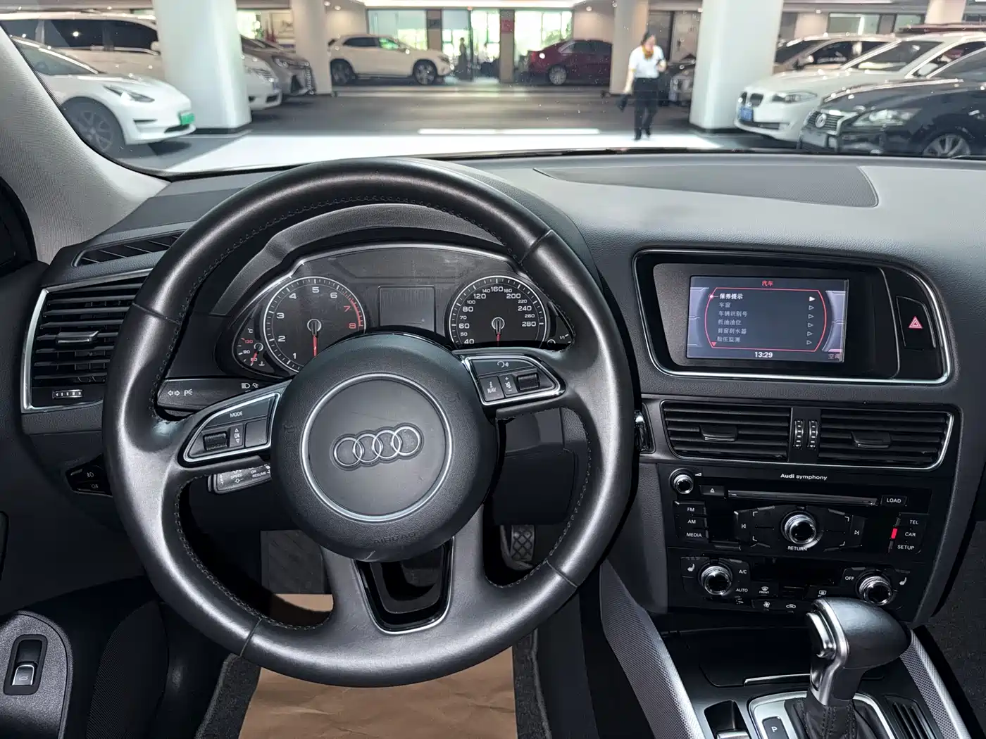 Audi Q5 2013 40 TFSI Technology фото 7
