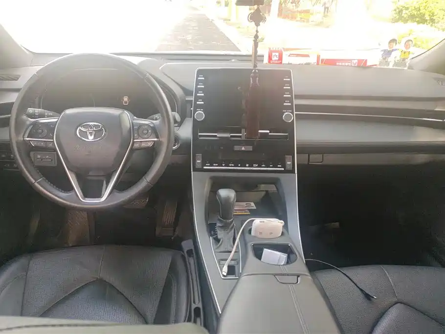 Toyota Avalon 2019 2.0L XLE Premium Edition (China VI) фото 12