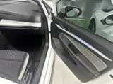 Фото 4 - Volkswagen Golf