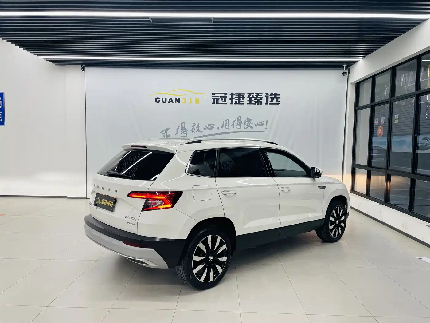 Škoda Karoq 2019 TSI280 Smart Drive Luxury Edition China VI фото 16