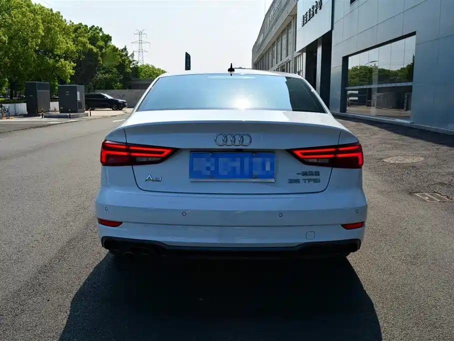 Audi A3 2019 Limousine 35 TFSI Fashion China V фото 6