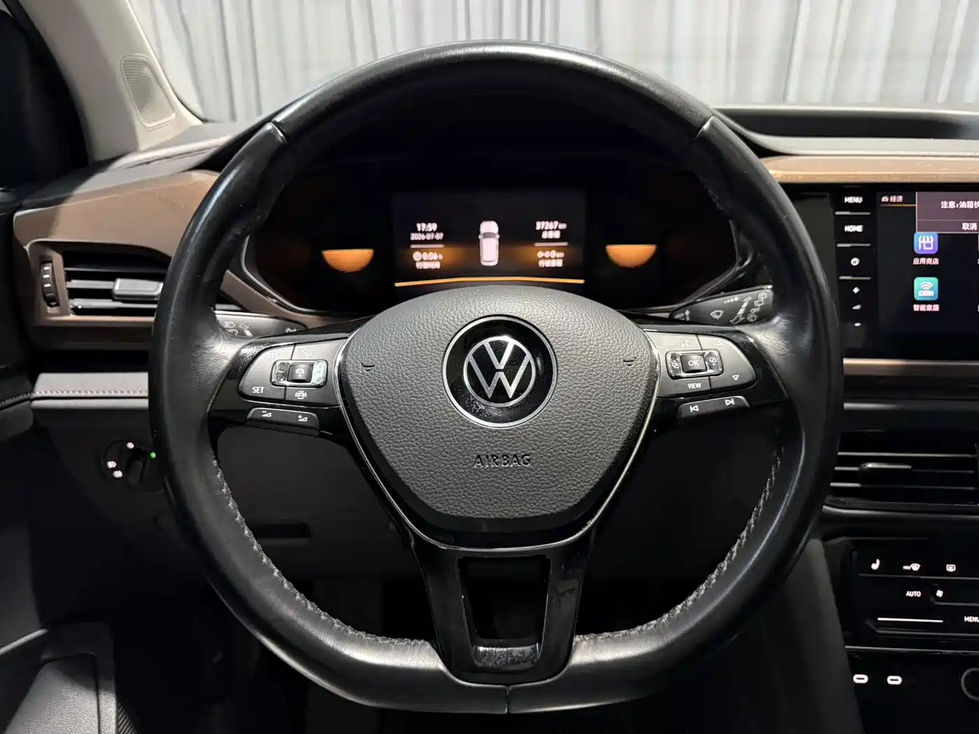 Volkswagen Tharu, миниатюра 16