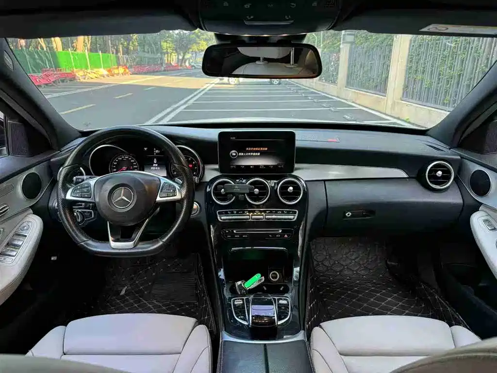Mercedes-Benz C-Class 2015 C 300 Sport Edition фото 8