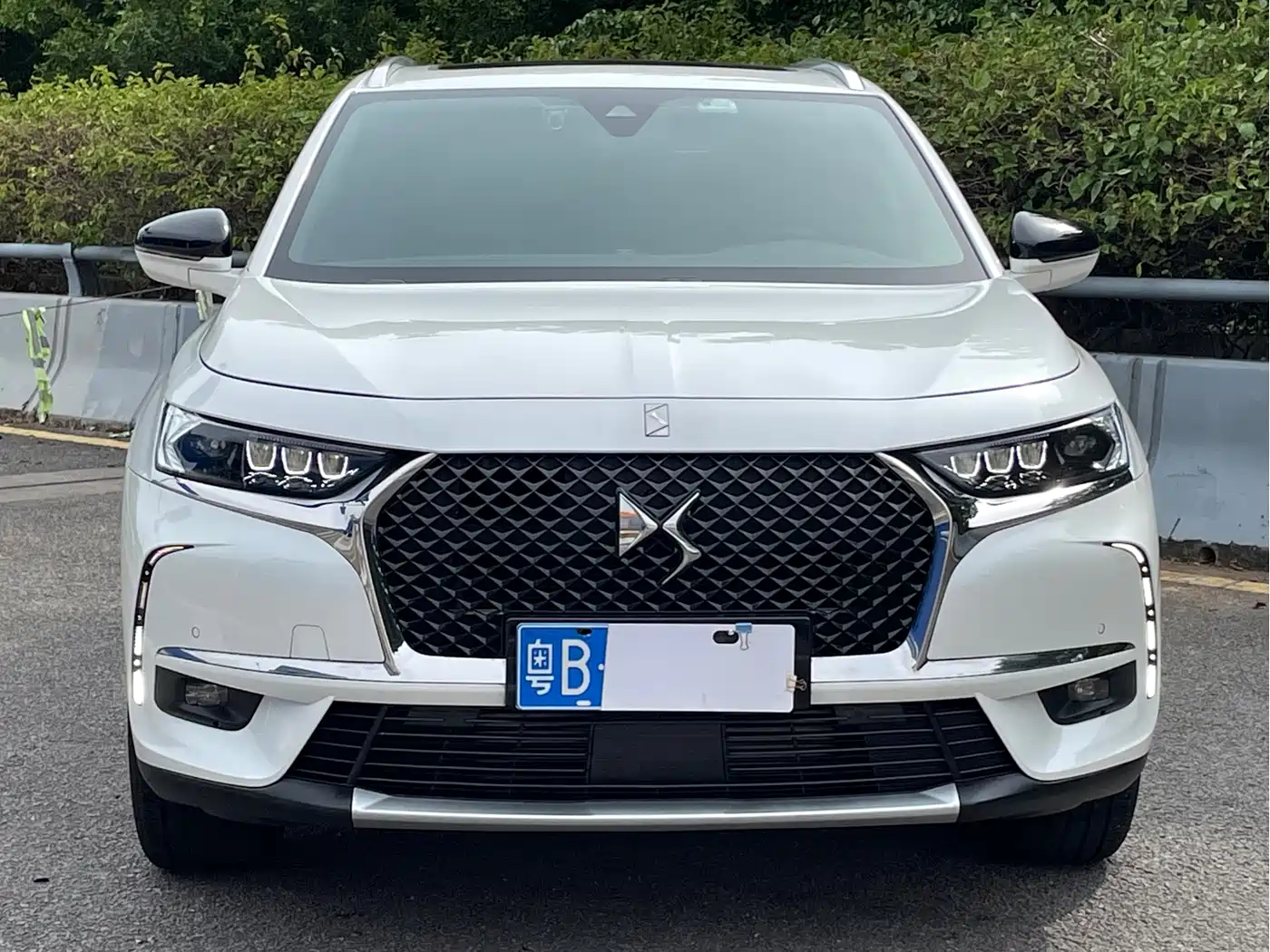 DS 7 2018 2018 45THP Rivoli Pioneer Edition