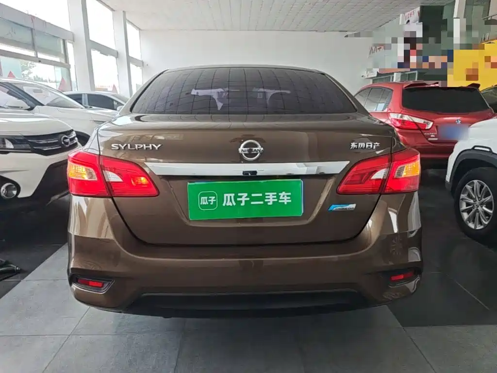Фото 6 - Nissan Sylphy