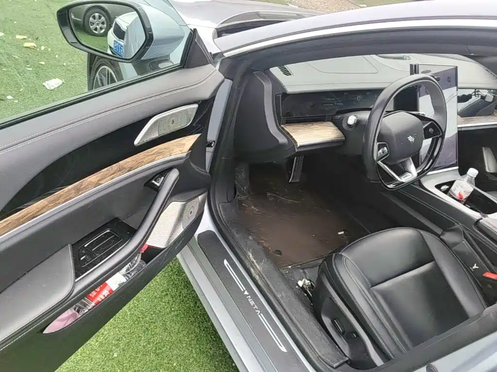 Nezha Auto Nezha S 2023 2023 Pure Electric 520km RWD Lite Edition