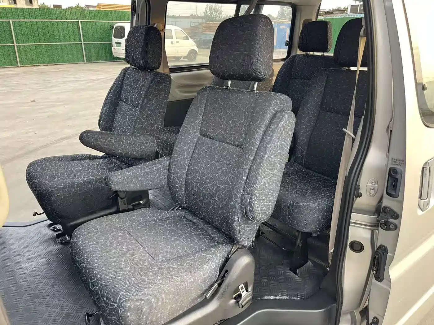 Jinbei Grace 2014 2015 2.0L Classic Edition Standard Model Long Wheelbase 7/9-Seater