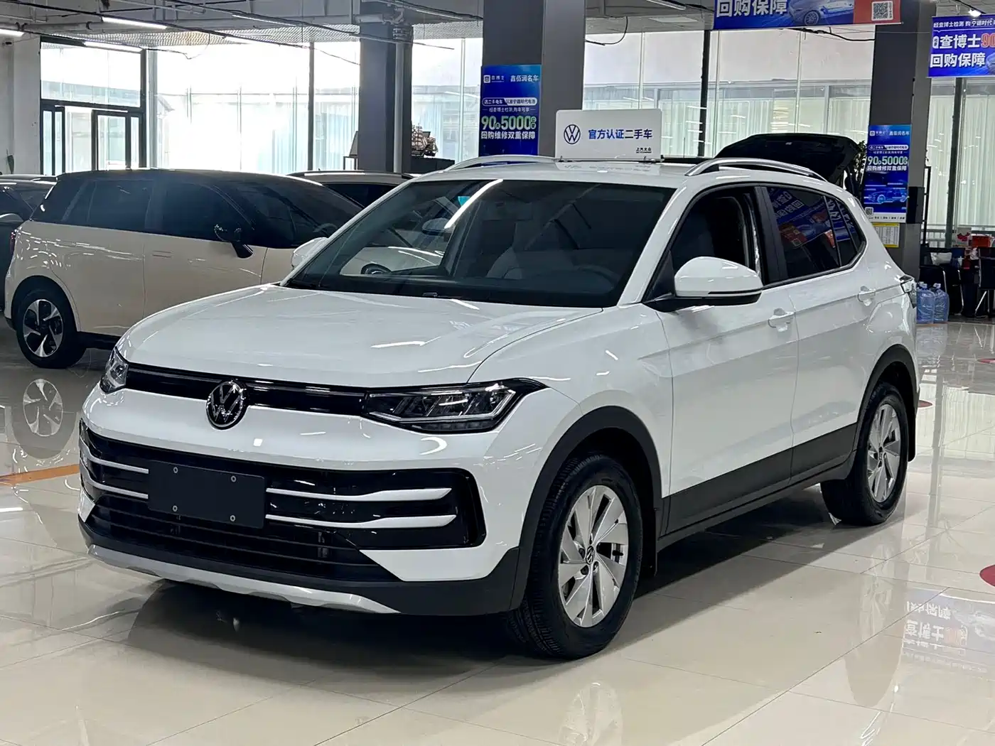 Volkswagen Tharu 2025 Model Rising Star 1.5L Advance Edition