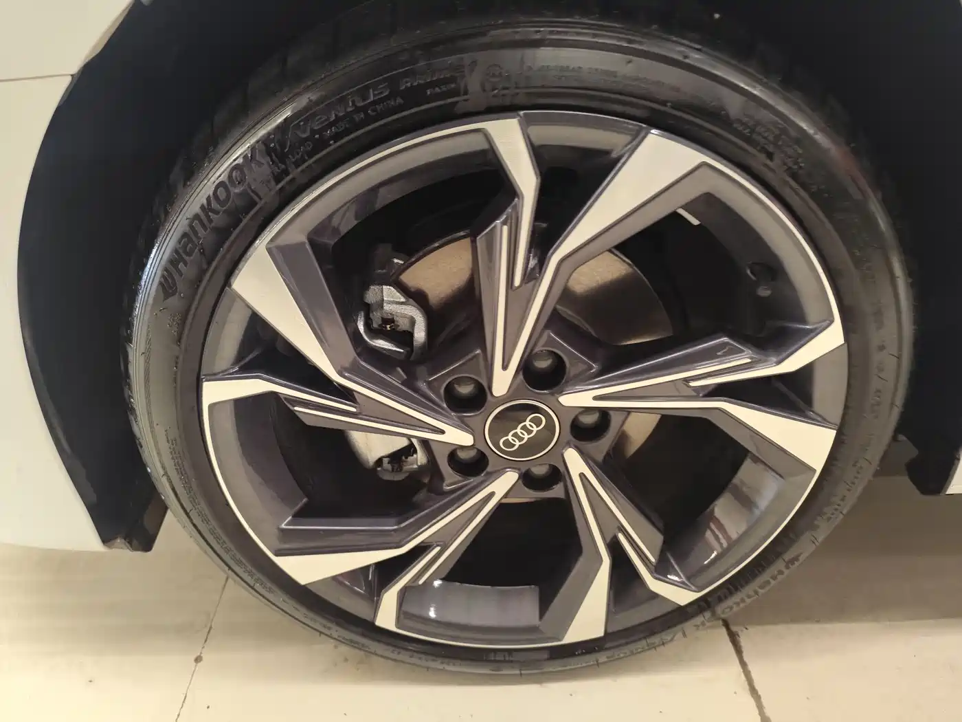 Audi A3 2025 Sportback 35TFSI Flying Premium фото 5
