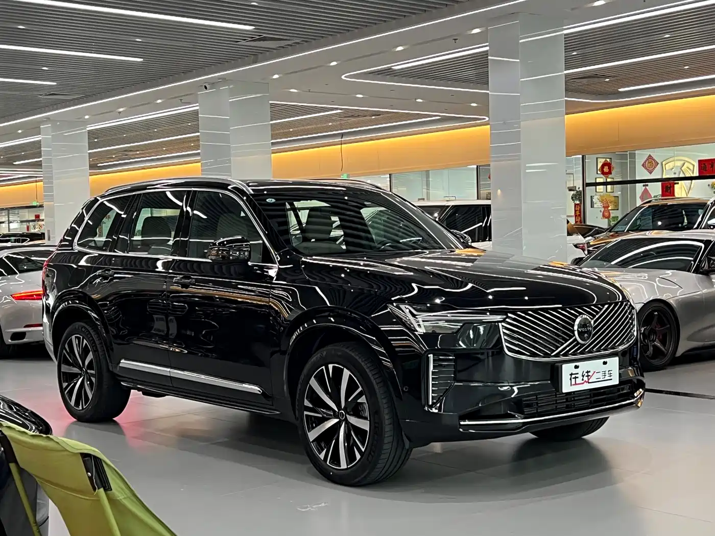 VOLVO XC90 PLUG IN HYBRID