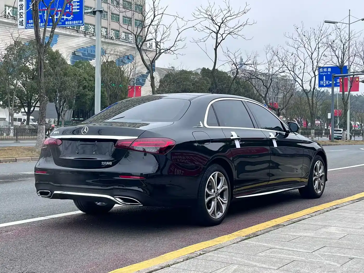  E CLASS