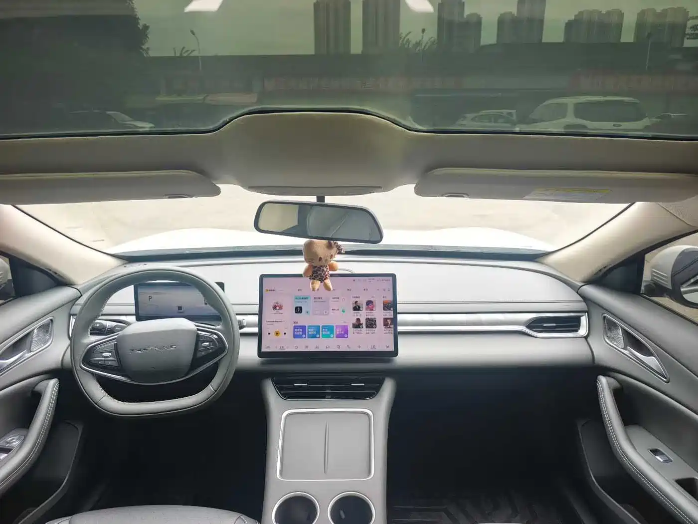 2025 Dongfeng Fengxing Stellar S7