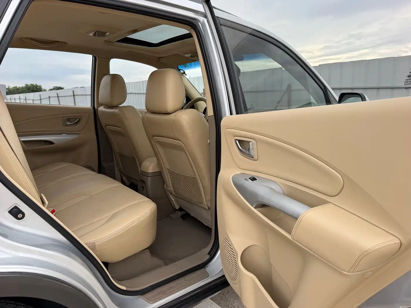 Hyundai Tucson 2012 2009 2.0L Automatic 2WD Sunroof