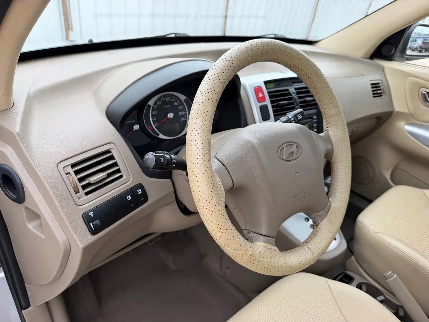 Hyundai Tucson 2012 2009 2.0L Automatic 2WD Sunroof
