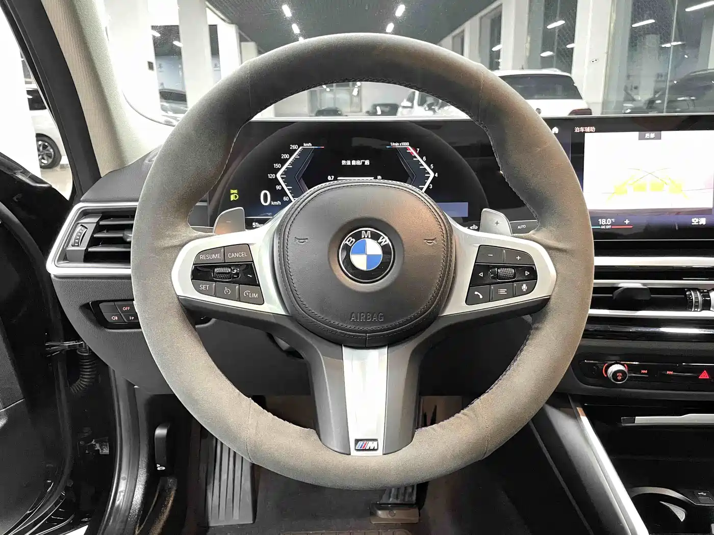 BMW 3 Series 2023 320Li M Sport Package фото 8