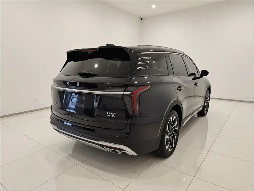 Hongqi HS7 PHEV 2024 2.0T PHEV 4WD Flagship Edition 6-seater фото 5
