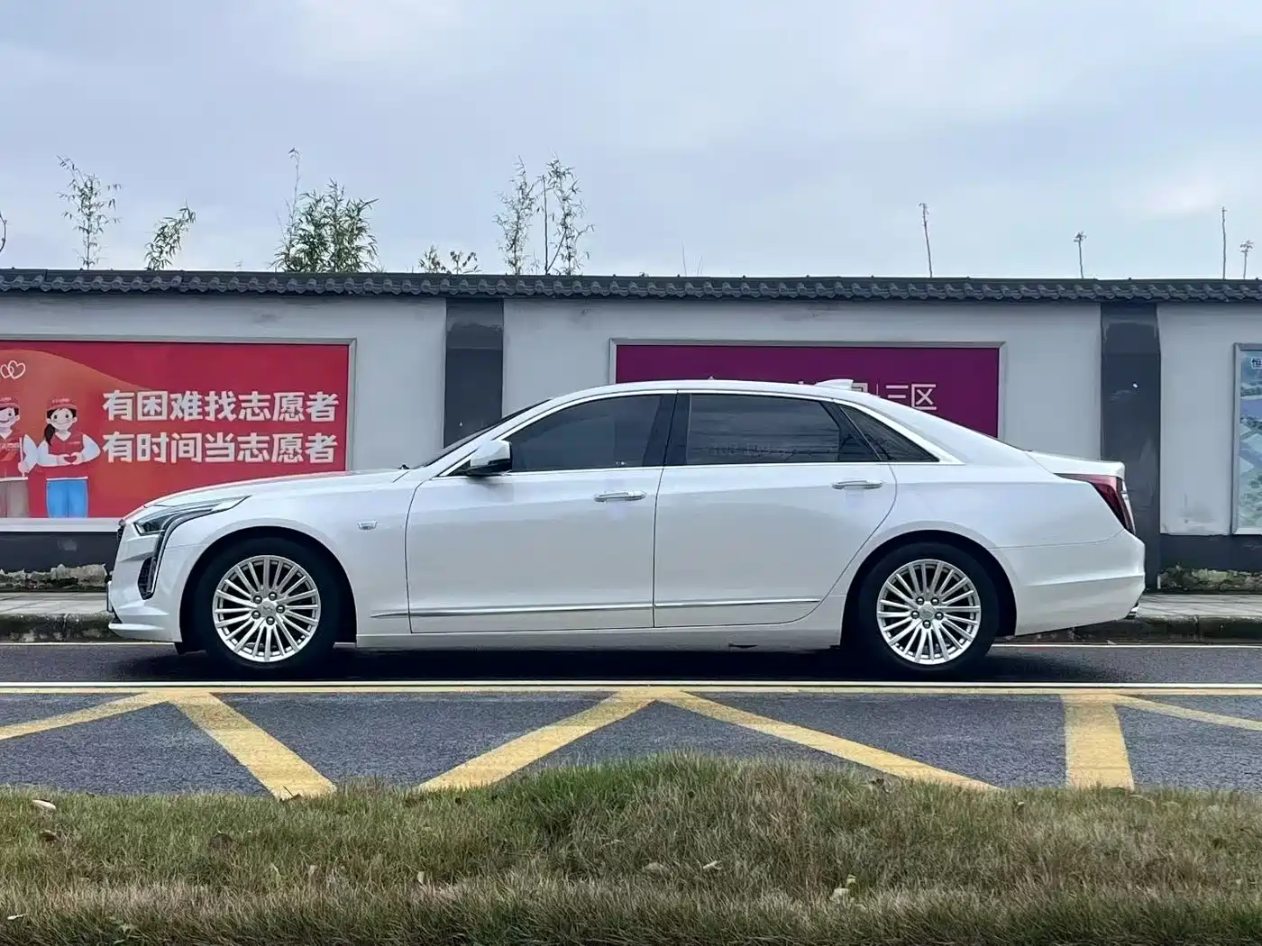 CADILLAC CT6