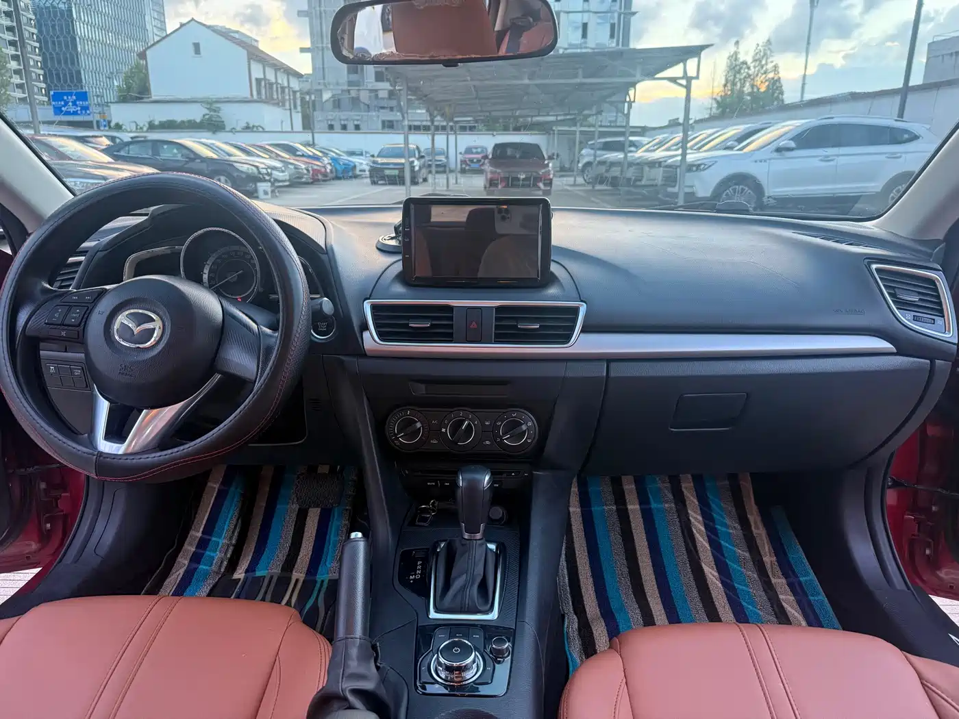 Фото 6 - Mazda Mazda 3