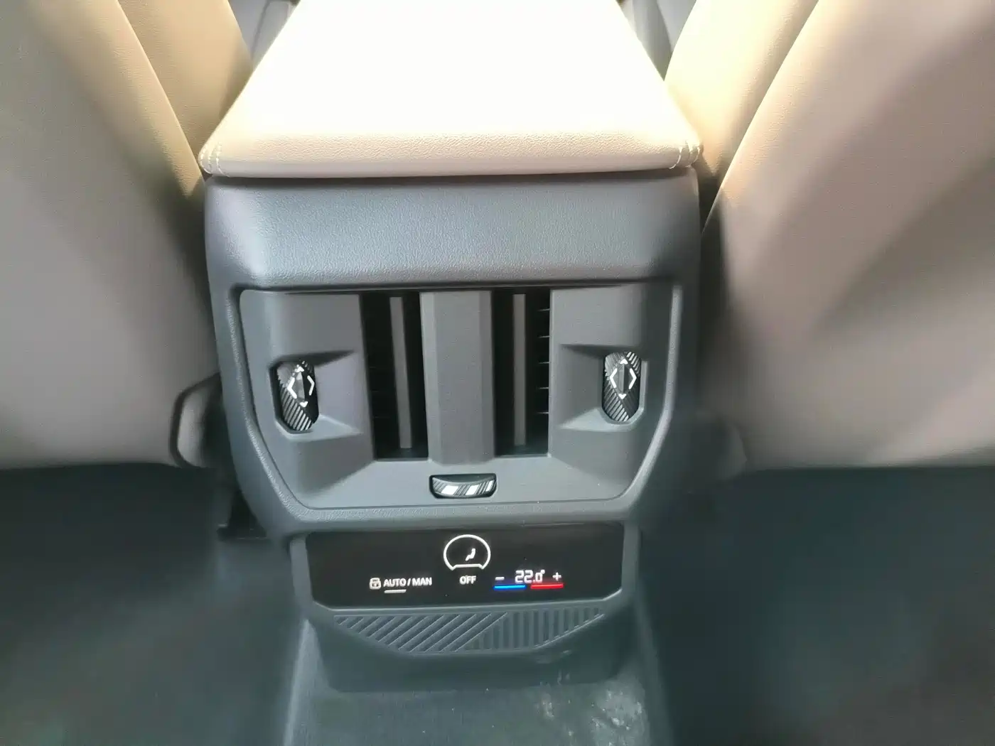 BMW X3 2025 xDrive30L Leading M Sport Package фото 15
