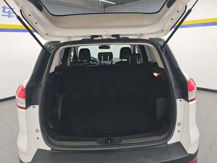 Ford Kuga 2013 2013 1.6L GTDi FWD Trend