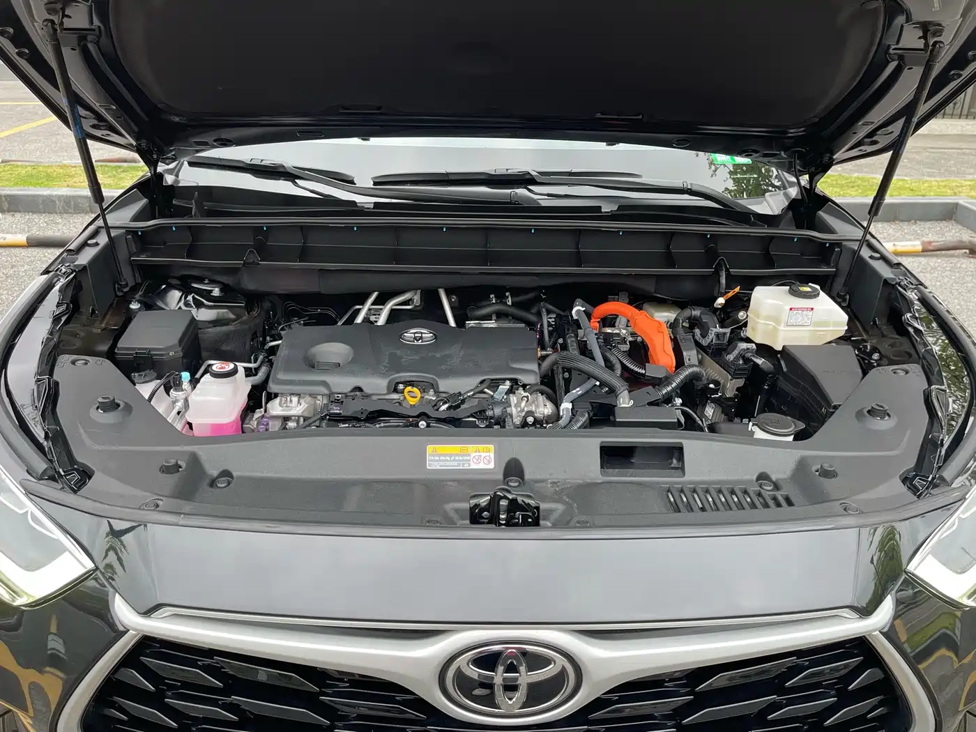 Toyota Highlander 2024 2.5L Smart Hybrid 4WD Luxury 7-seater фото 22