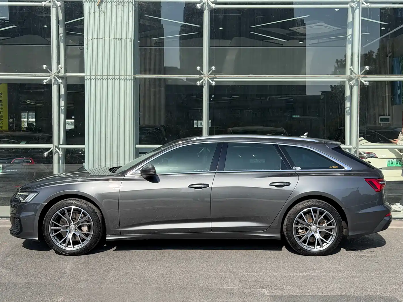 Audi A6 (Import) 2022 Avant Pioneer 40 TFSI Luxury Dynamic фото 3