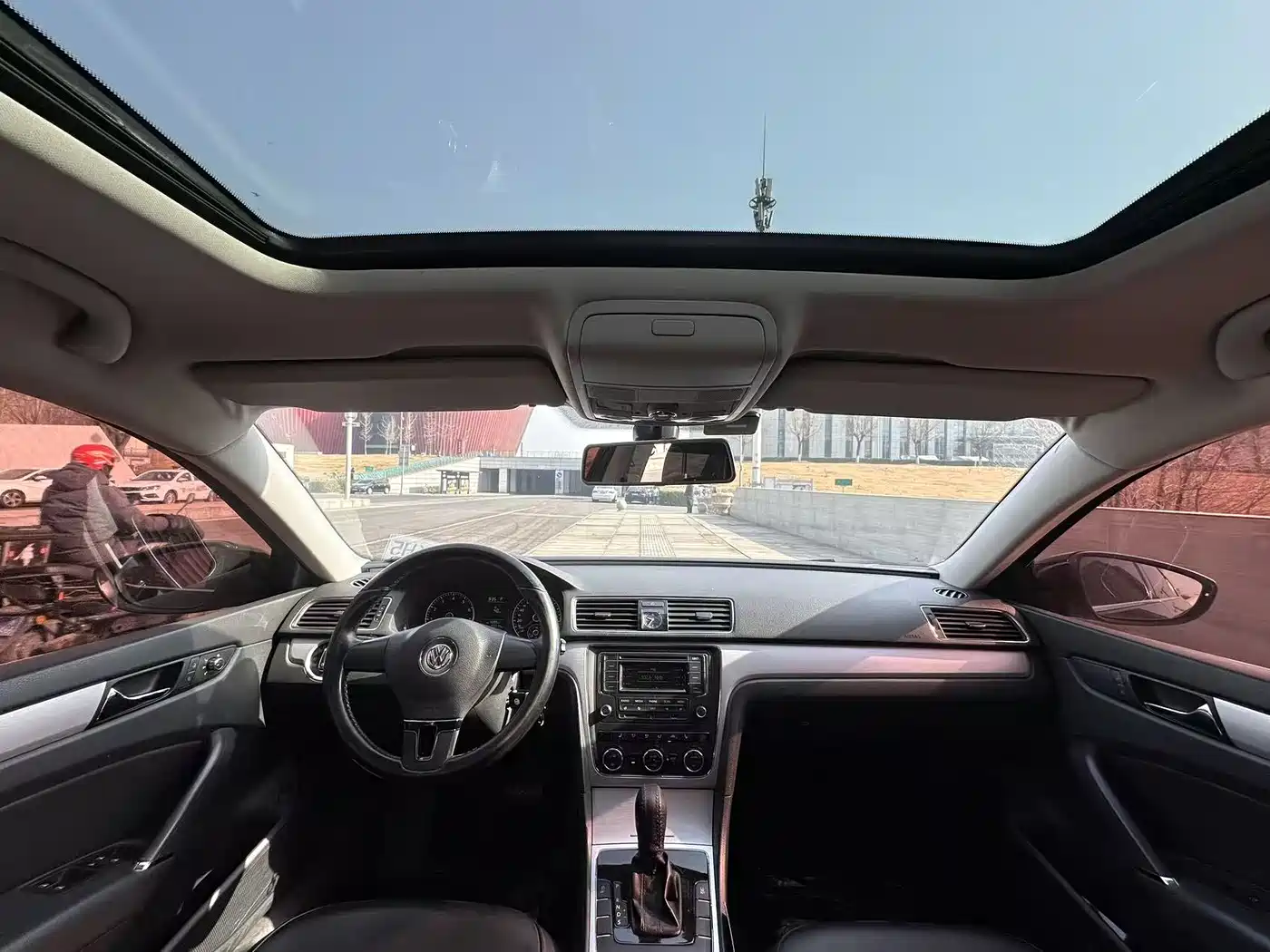 Volkswagen Passat 2013 1.8TSI DSG Zunrong фото 8