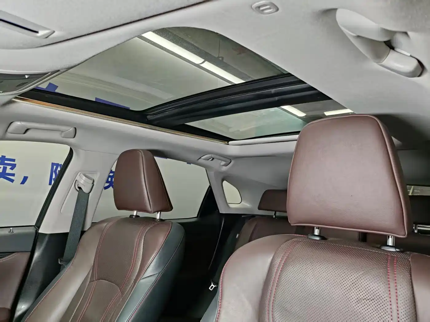 Lexus RX 2016 300 4WD Elegance Edition (China V) фото 6